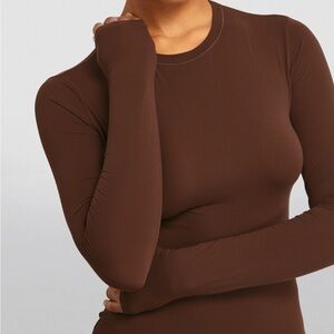 Skims Fits Everybody brown long sleeve round neck top size 2X